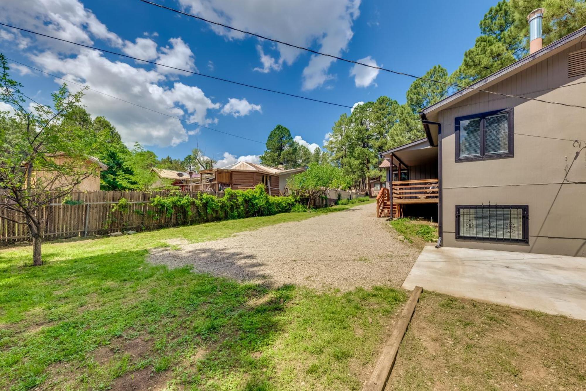 Ruidoso Home With Patio, Walk To Restaurants! 외부 사진