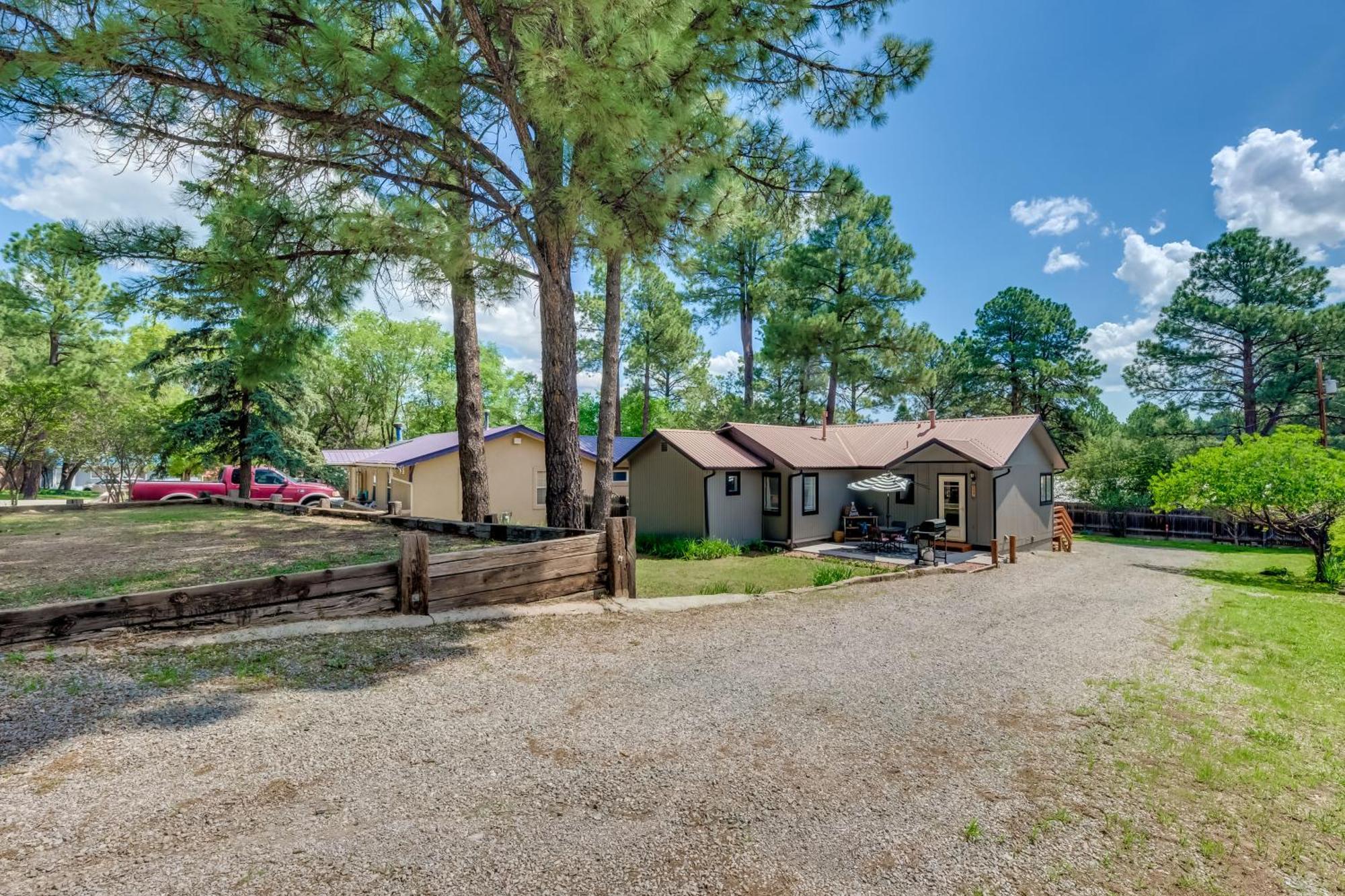 Ruidoso Home With Patio, Walk To Restaurants! 외부 사진