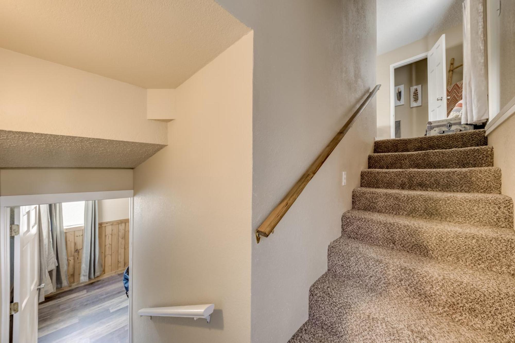 Ruidoso Home With Patio, Walk To Restaurants! 외부 사진